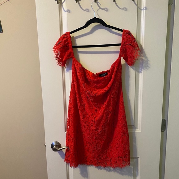 Once Worn off the shoulder lace dress - Picture 1 of 4